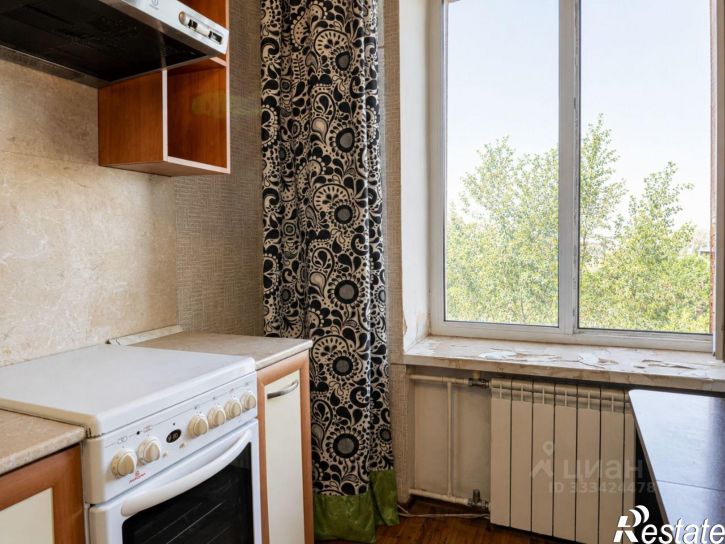 2-комн квартира ул Костычева, 8,  д. 8