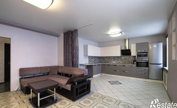 3-комн квартира ул Стартовая, 1,  д. 1