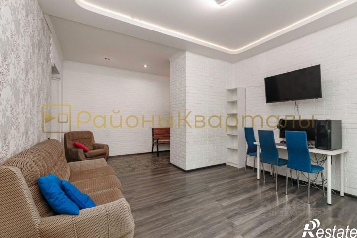 4-комн квартира ул Ипподромская, 34/2,  д. 34/2