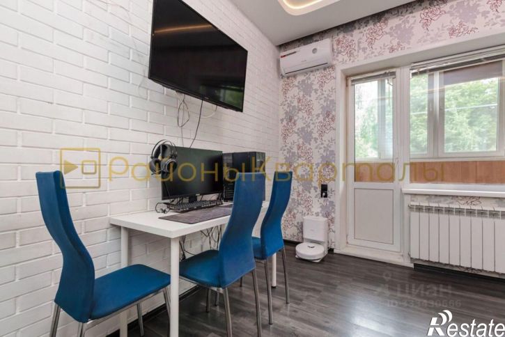 4-комн квартира ул Ипподромская, 34/2,  д. 34/2