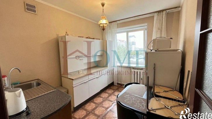 2-комн квартира ул Кошурникова, 10,  д. 10