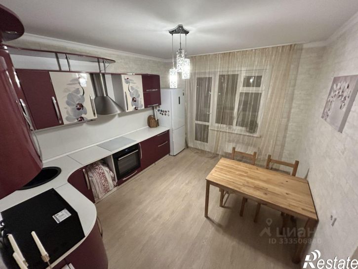 3-комн квартира ул Тюленина, 23,  д. 23