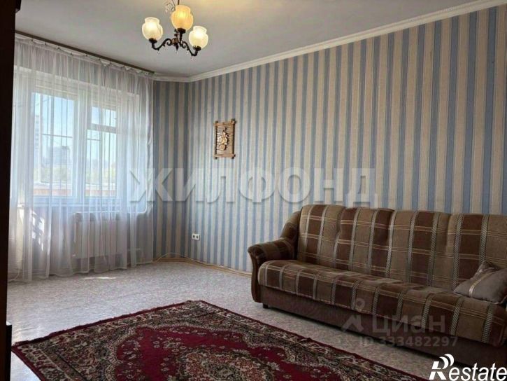 2-комн квартира ул Тюленина, 1,  д. 1