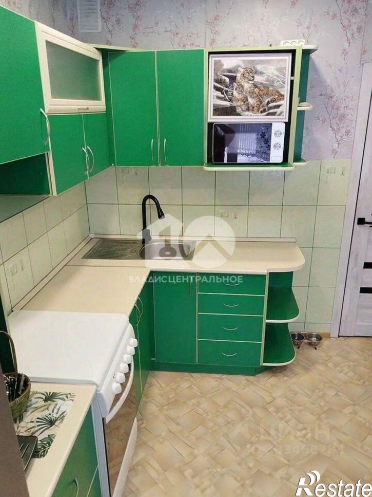 4-комн квартира ул Рассветная, 10/1,  д. 10/1