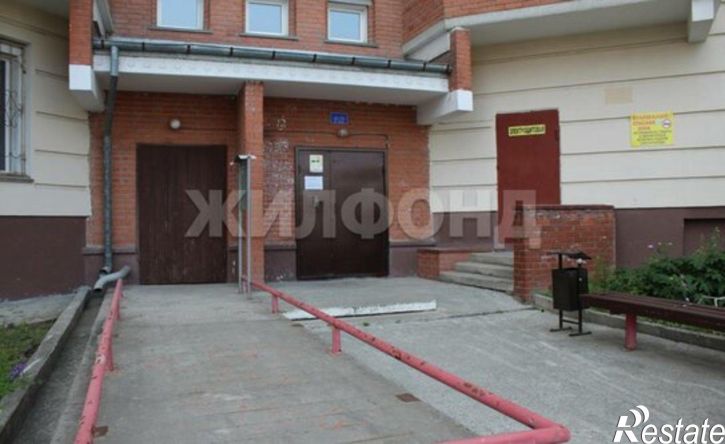 2-комн квартира ул Свечникова, 1,  д. 1