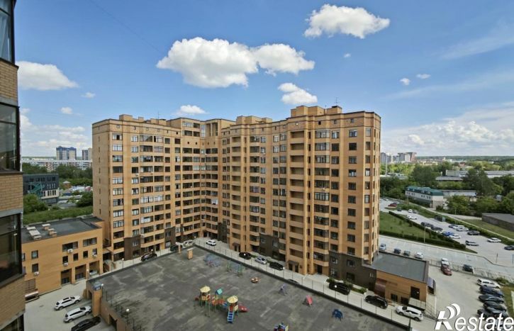 3-комн квартира Молодёжи бульвар, 38