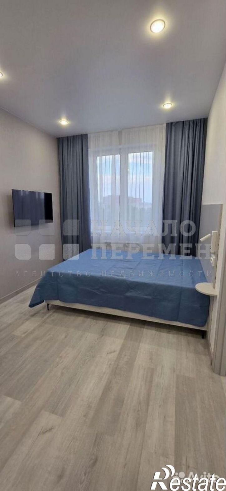 3-комн квартира Райсовета пл, 14