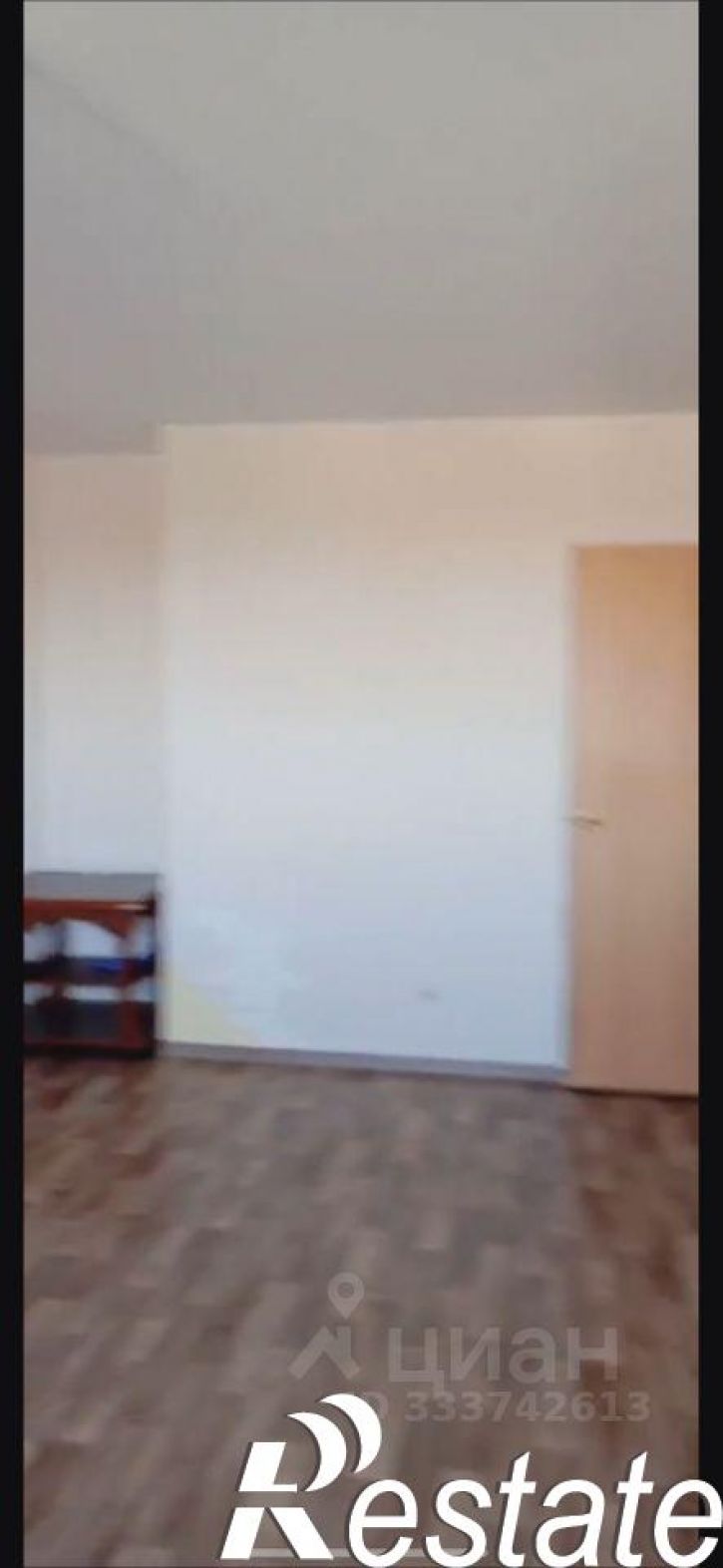 2-комн квартира улица Петухова, 95/4,  д. 95/4