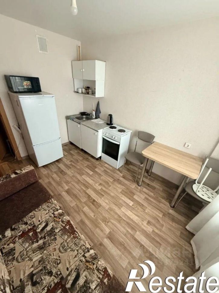 1-комн квартира улица Петухова, 95/4,  д. 95/4