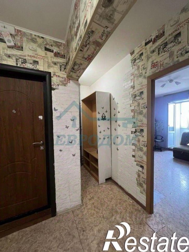 3-комн квартира улица Петухова, 95,  д. 95