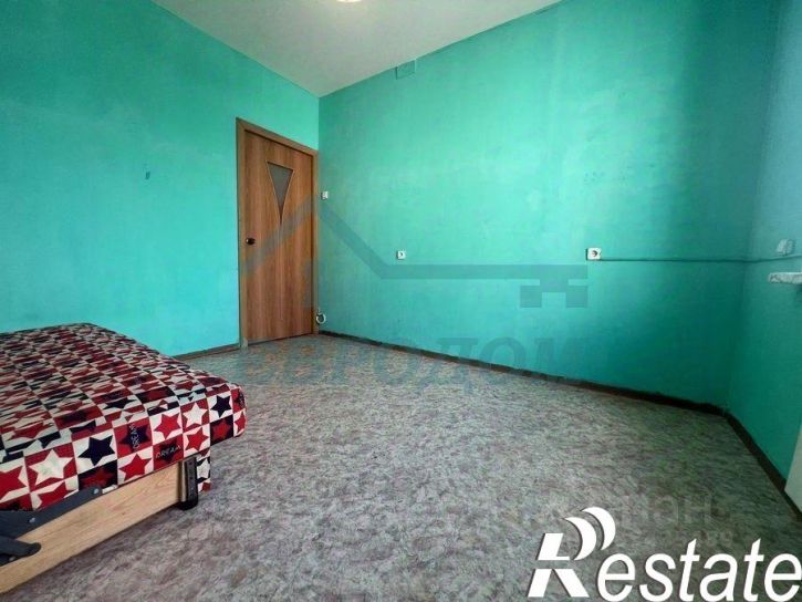 3-комн квартира улица Петухова, 95,  д. 95