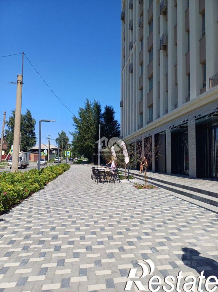 3-комн квартира Ленинградская улица, 340,  д. 340