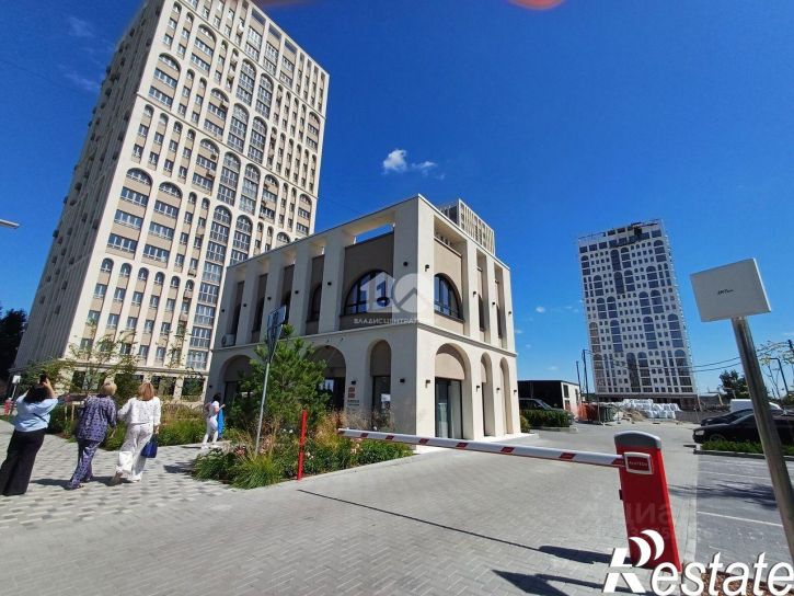 3-комн квартира Ленинградская улица, 340,  д. 340