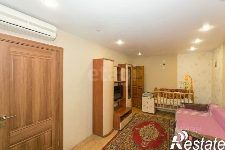 3-комн квартира улица Зорге, 151,  д. 151