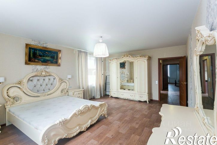 3-комн квартира Бронная улица, 38/1,  д. 38/1
