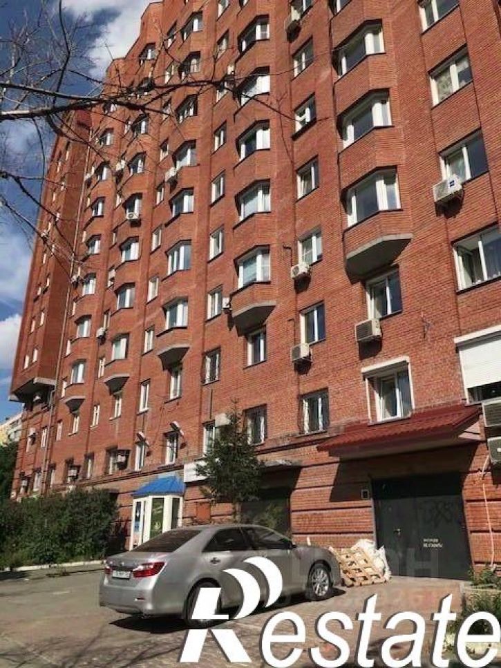 4-комн квартира улица Ольги Жилиной, 60,  д. 60