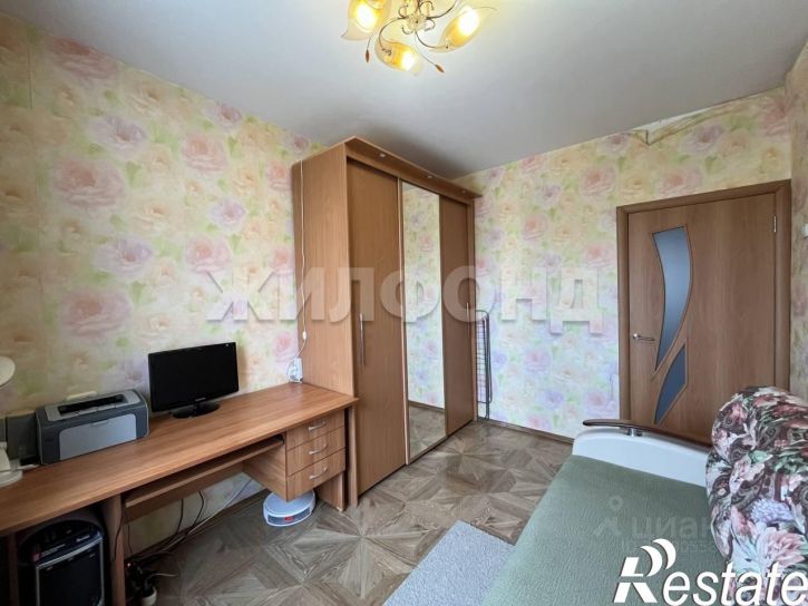 3-комн квартира Выборная улица, 122,  д. 122