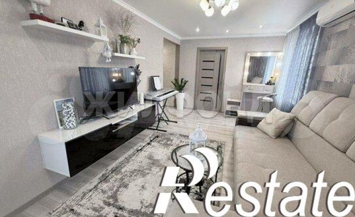 3-комн квартира улица Крылова, 45,  д. 45