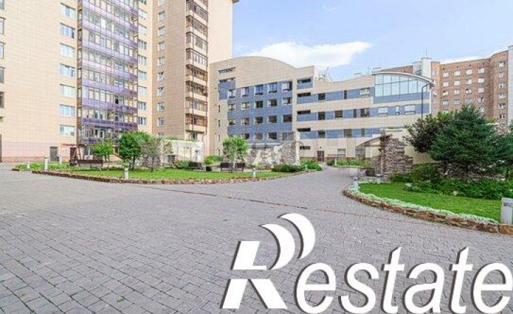 4-комн квартира улица Романова, 39,  д. 39