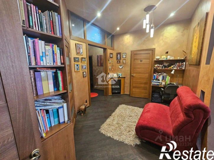 2-комн квартира проспект Академика Коптюга, 9,  д. 9