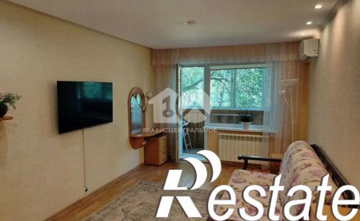 3-комн квартира улица Крылова, 69,  д. 69