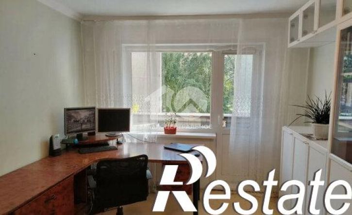 3-комн квартира улица Крылова, 69,  д. 69