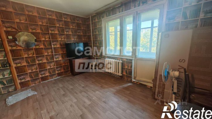 Комната Оловозаводская улица, 1/3,  д. 1/3