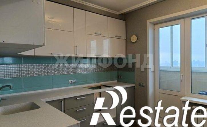 4-комн квартира Сибирская улица, 42,  д. 42