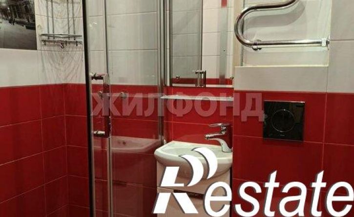 4-комн квартира Сибирская улица, 42,  д. 42
