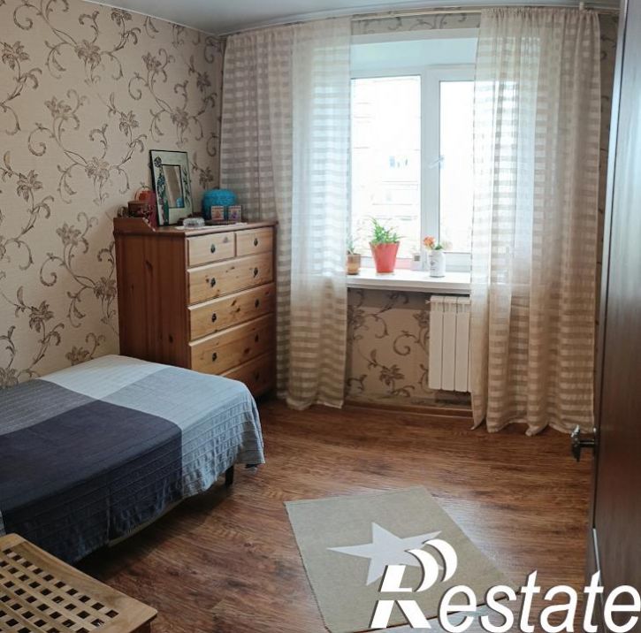 2-комн квартира Российская, 15