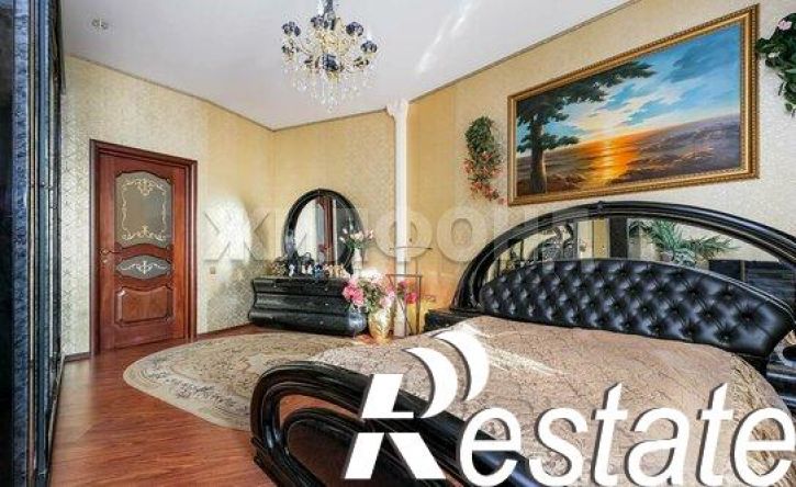 4-комн квартира Сибирская улица, 57,  д. 57