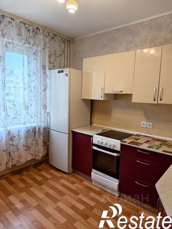 1-комн квартира улица Высоцкого, 42,  д. 42