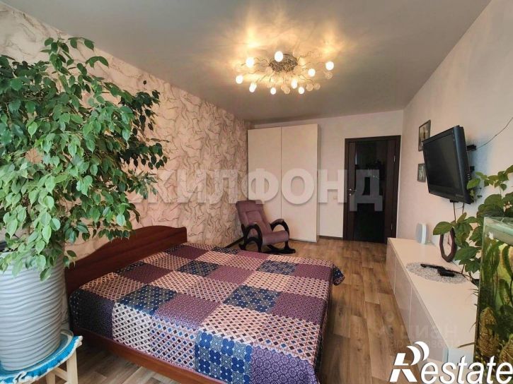 2-комн квартира улица Виктора Уса, 15,  д. 15