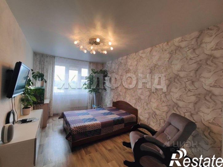 2-комн квартира улица Виктора Уса, 15,  д. 15