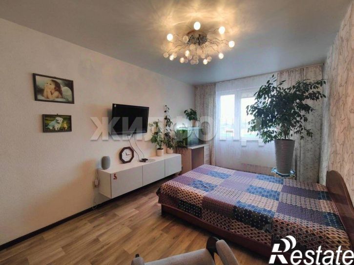2-комн квартира улица Виктора Уса, 15,  д. 15