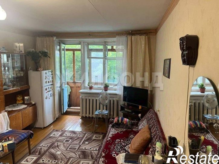 1-комн квартира улица Крылова, 43А,  д. 43А