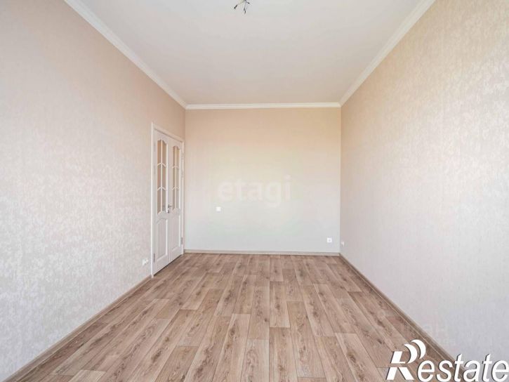 3-комн квартира улица Державина, 60,  д. 60