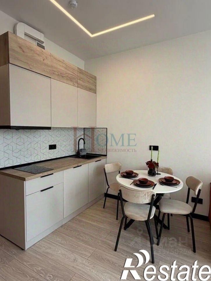 2-комн квартира Ленинградская улица, 340,  д. 340