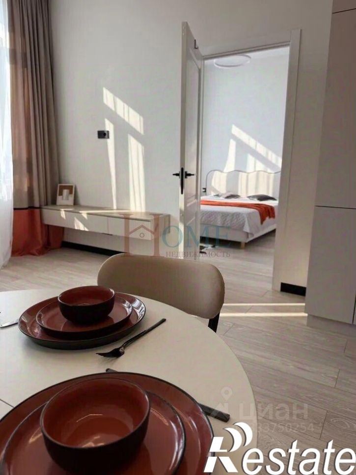 2-комн квартира Ленинградская улица, 340,  д. 340