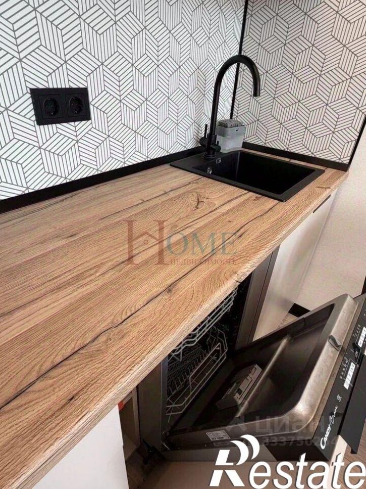2-комн квартира Ленинградская улица, 340,  д. 340