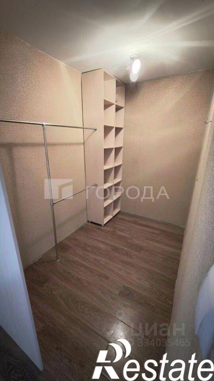2-комн квартира улица Высоцкого, 62,  д. 62