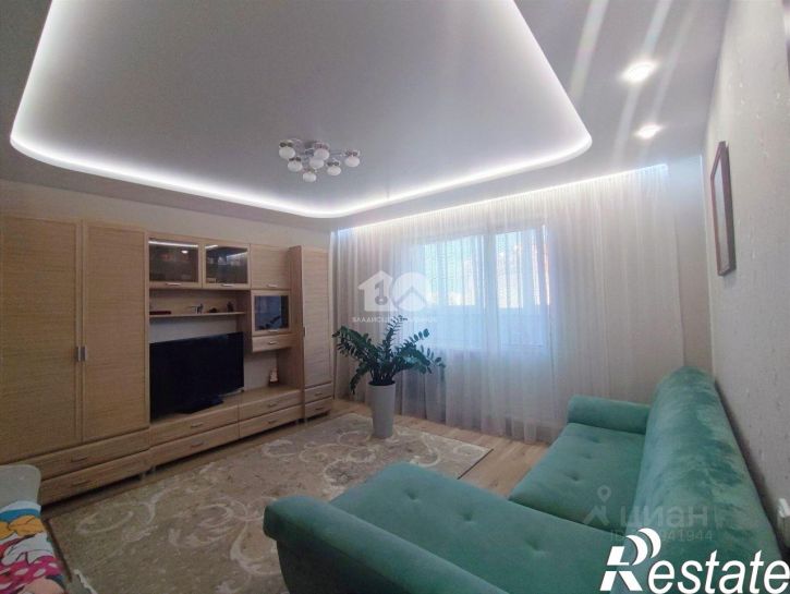 2-комн квартира улица Петухова, 14/5,  д. 14/5