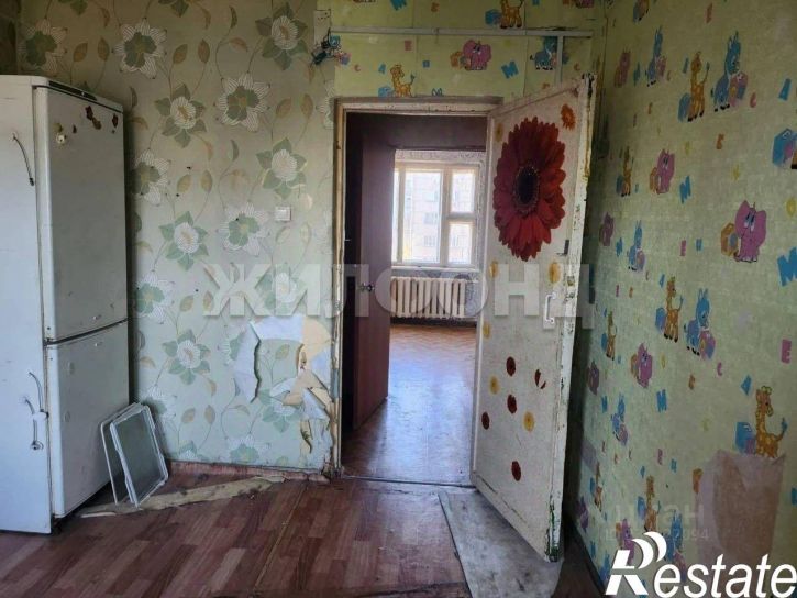 Комната улица Шмидта, 10,  д. 10