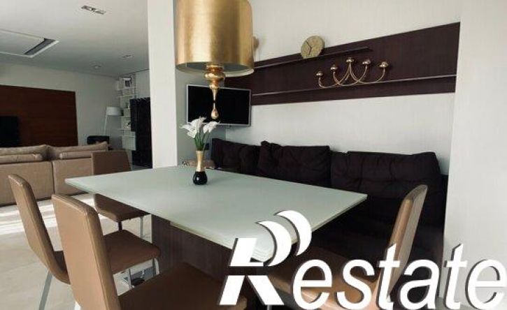 3-комн квартира Красный проспект, 77Б,  д. 77Б