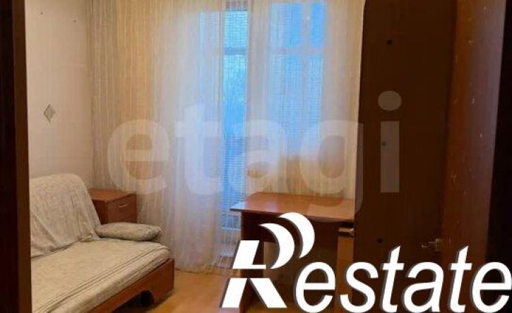 4-комн квартира улица Демьяна Бедного, 52,  д. 52