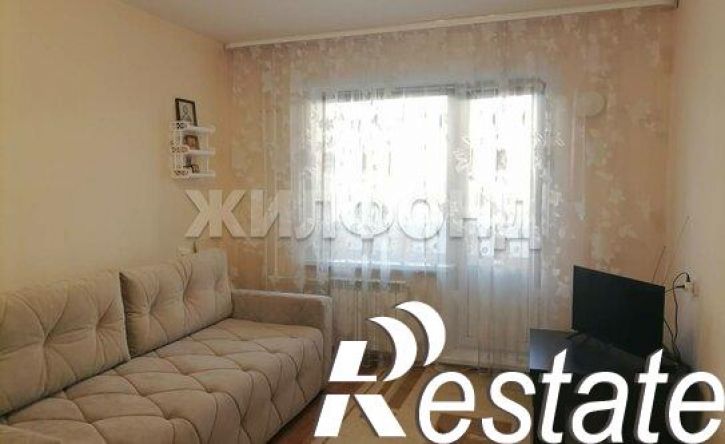 1-комн квартира улица Петухова, 101/3,  д. 101/3