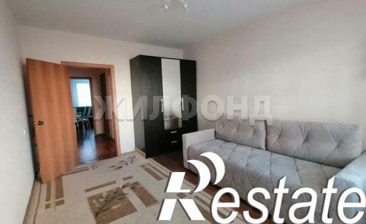 1-комн квартира улица Петухова, 101/3,  д. 101/3