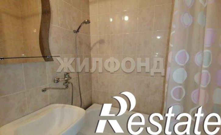 1-комн квартира улица Петухова, 101/3,  д. 101/3