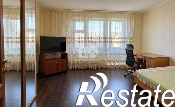 2-комн квартира улица Виктора Уса, 7/1,  д. 7/1