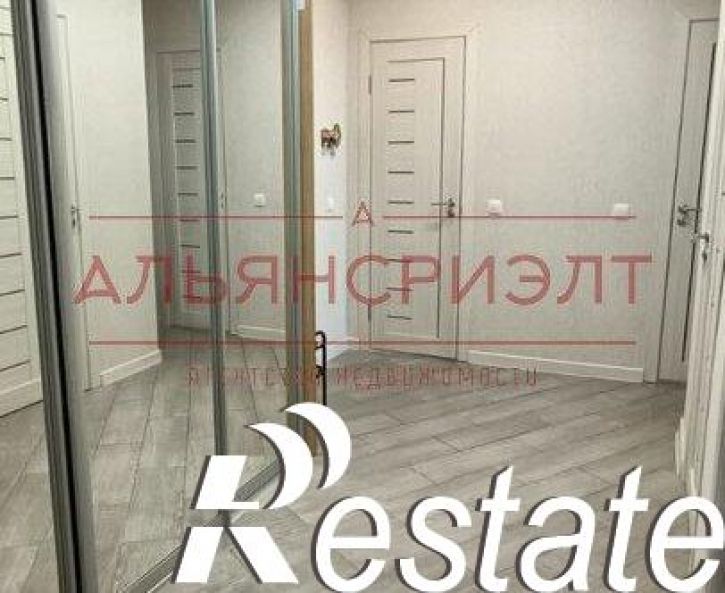 2-комн квартира улица Декабристов, 117,  д. 117